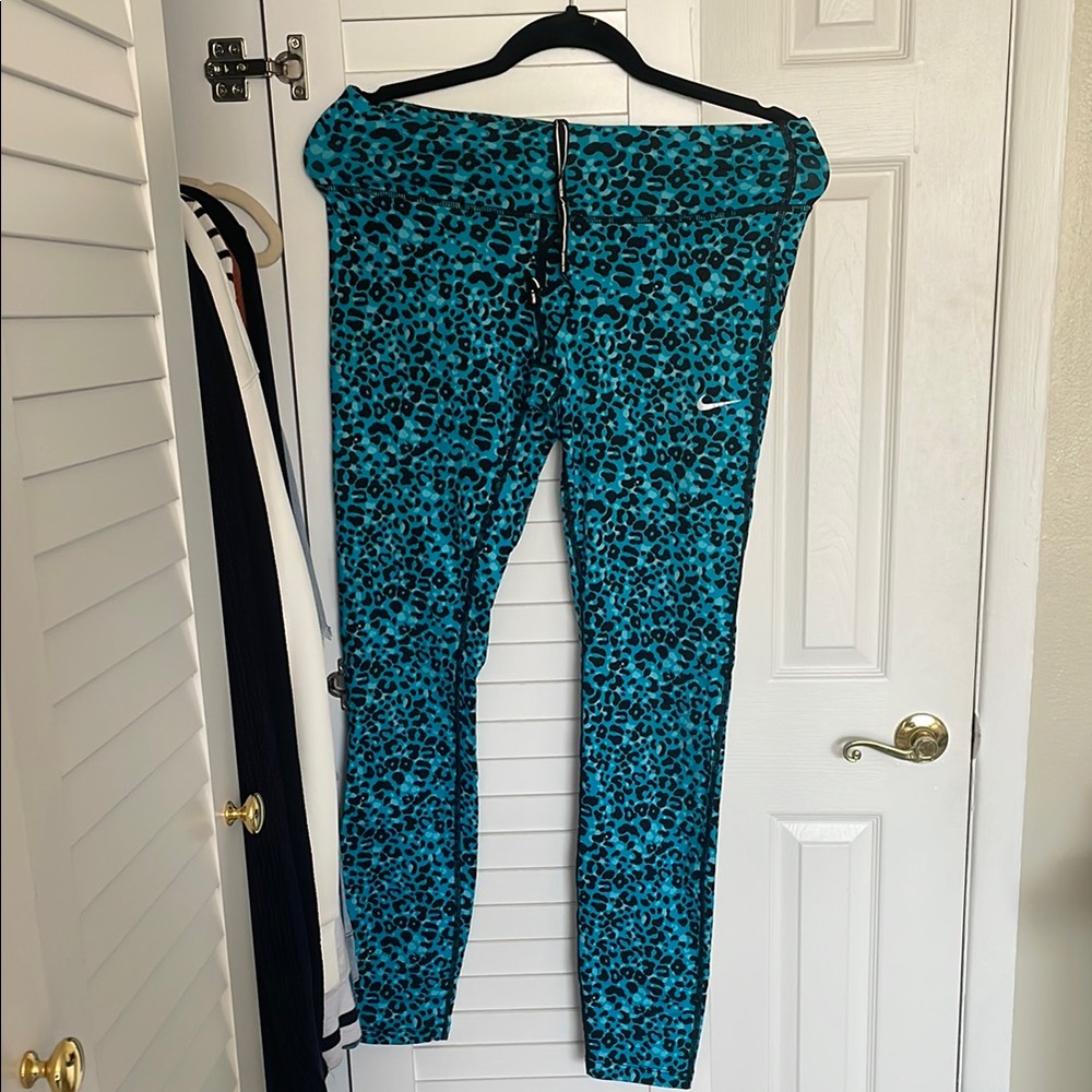 Nike Blue Leopard Print Jeggings